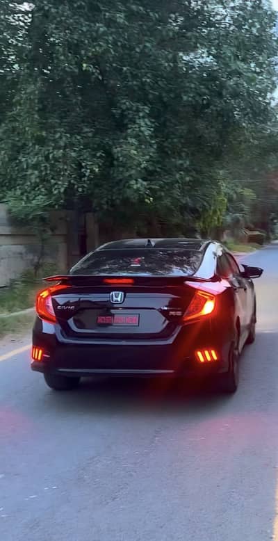 Honda Civic Oriel 2016