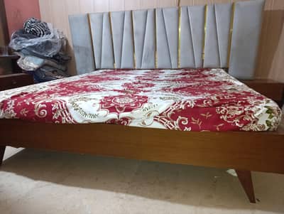 king size bed 2 site table dressing table
