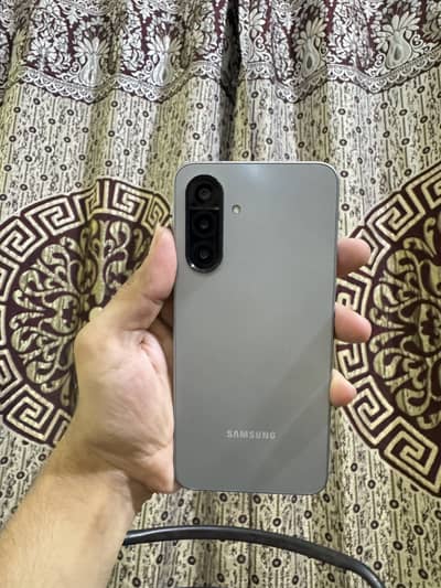 Samsung Mobile A17