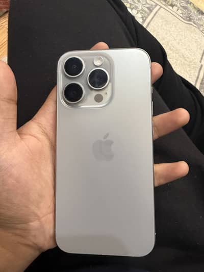 Apple iPhone 15 Pro
