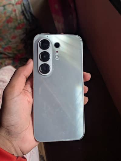 Tecno CAMON 40 Pro