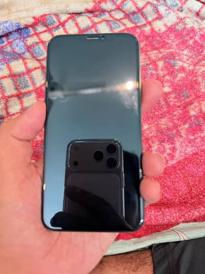 Apple iPhone XS