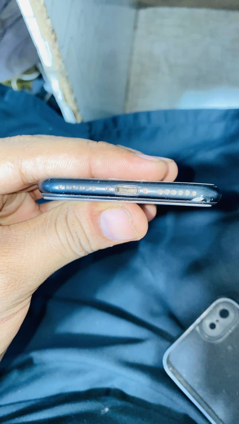 Apple iPhone 7 6