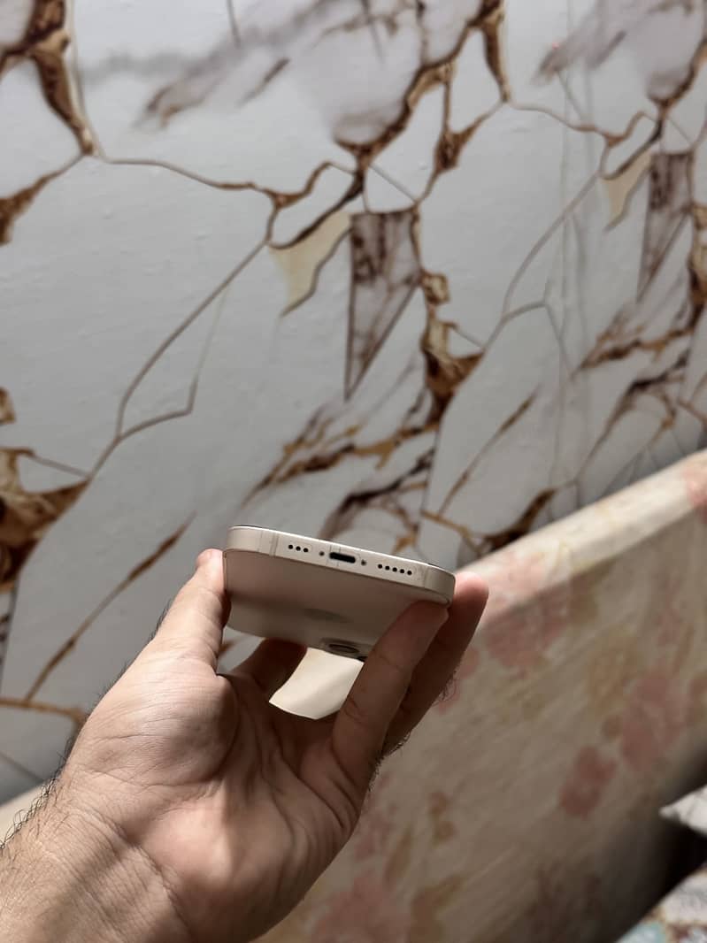 Apple iPhone 13 (128gb) Approved 3