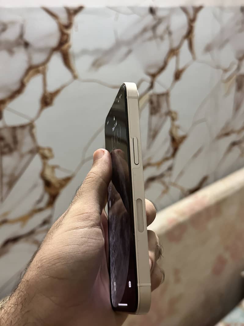Apple iPhone 13 (128gb) Approved 6