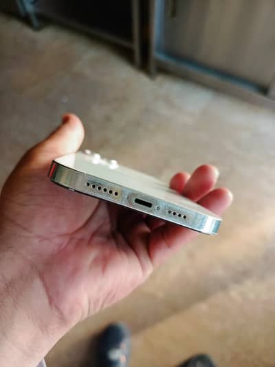Apple iPhone 12 Pro Max sim lock