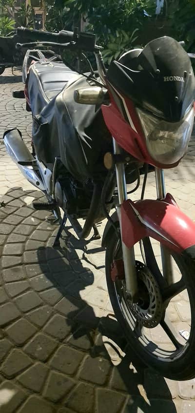 Honda CB 150F