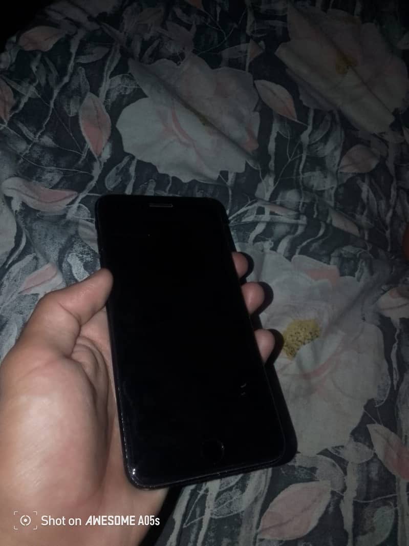 Apple iPhone 7 Plus 4