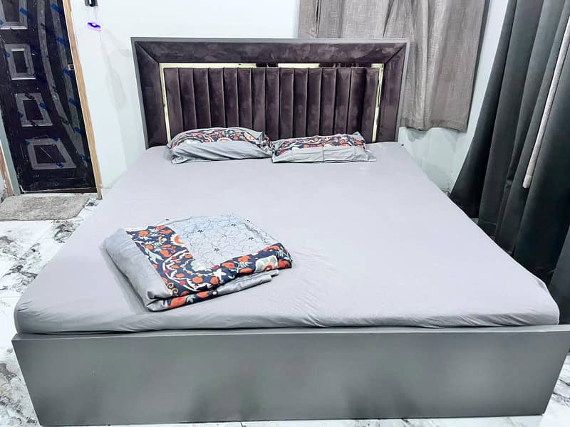 bedroom set 0