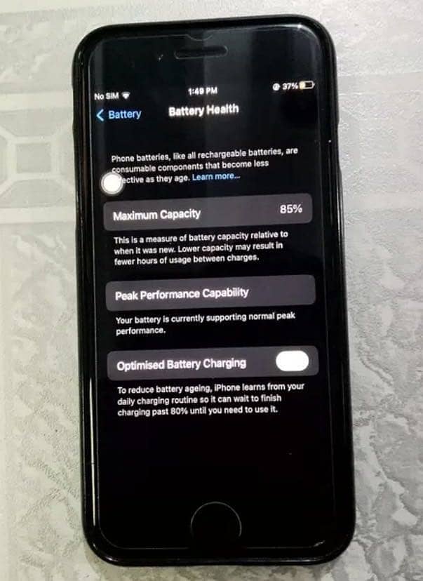 Apple iPhone 7 1