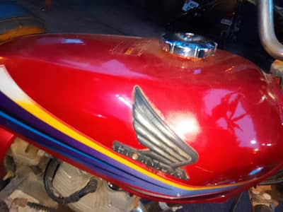 Honda C. G 125