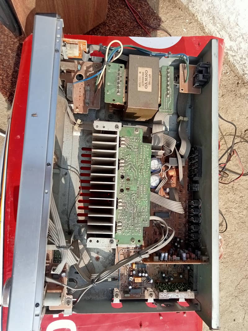 amplifier 3