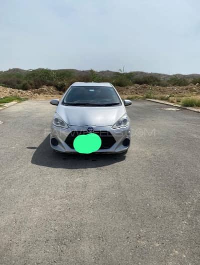 Toyota Aqua 2015