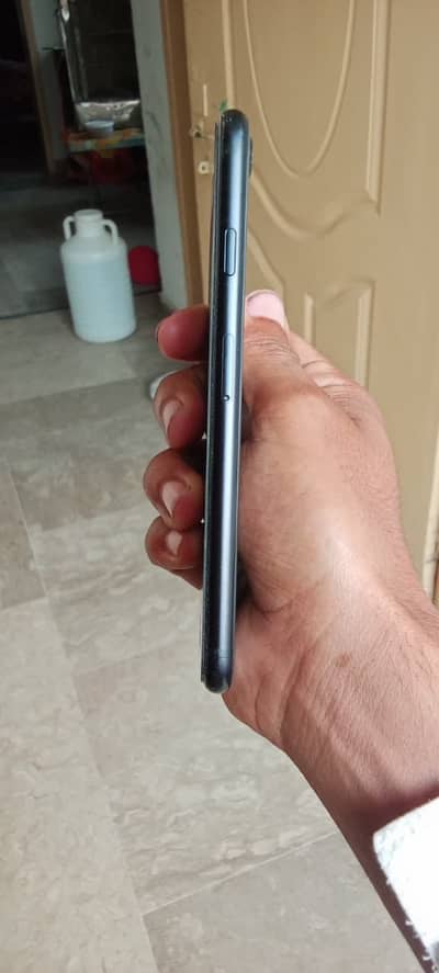 Apple iPhone SE 2020