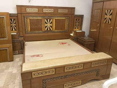 Jali King Size Bed Set Kiker Wood
