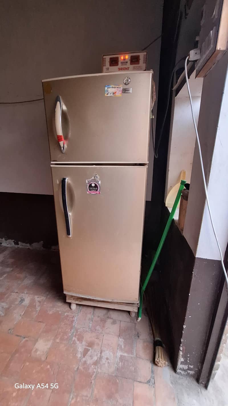 Refrigerator 0