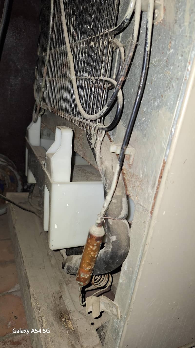 Refrigerator 3