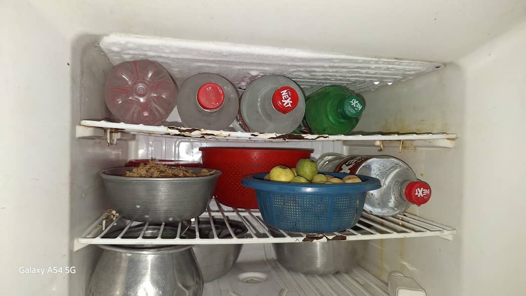 Refrigerator 4