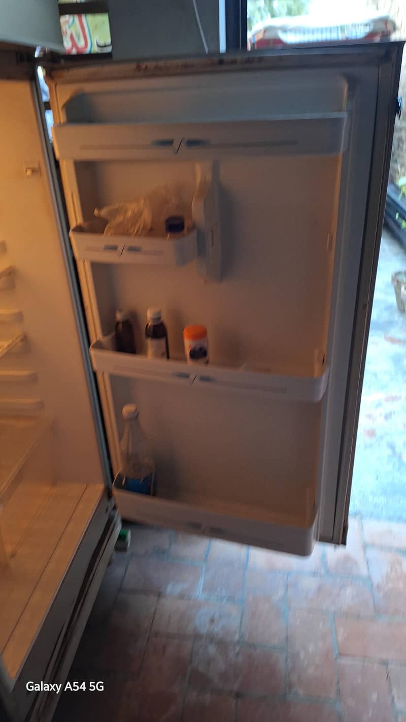Refrigerator 7