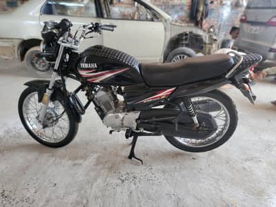 yamaha yb125z total original condition0'3'006'1'4'7'0'7'9