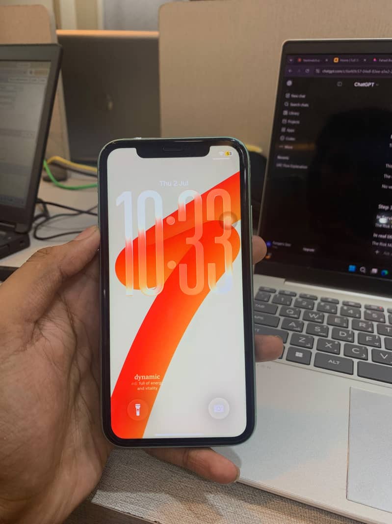 Apple iPhone 11 5