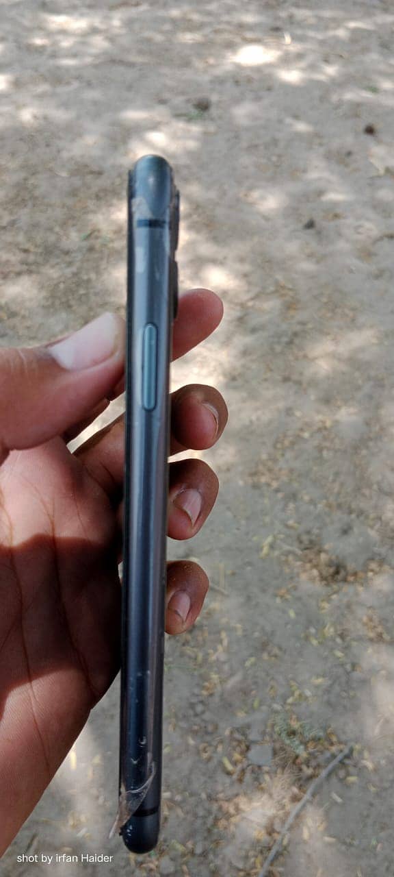 Apple iPhone 11 1