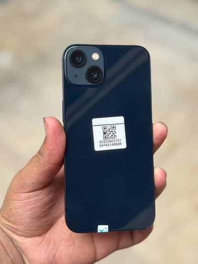 Apple iPhone 13