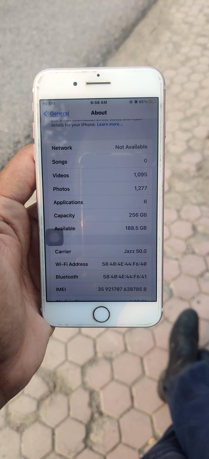 Apple iPhone 7 Plus 3
