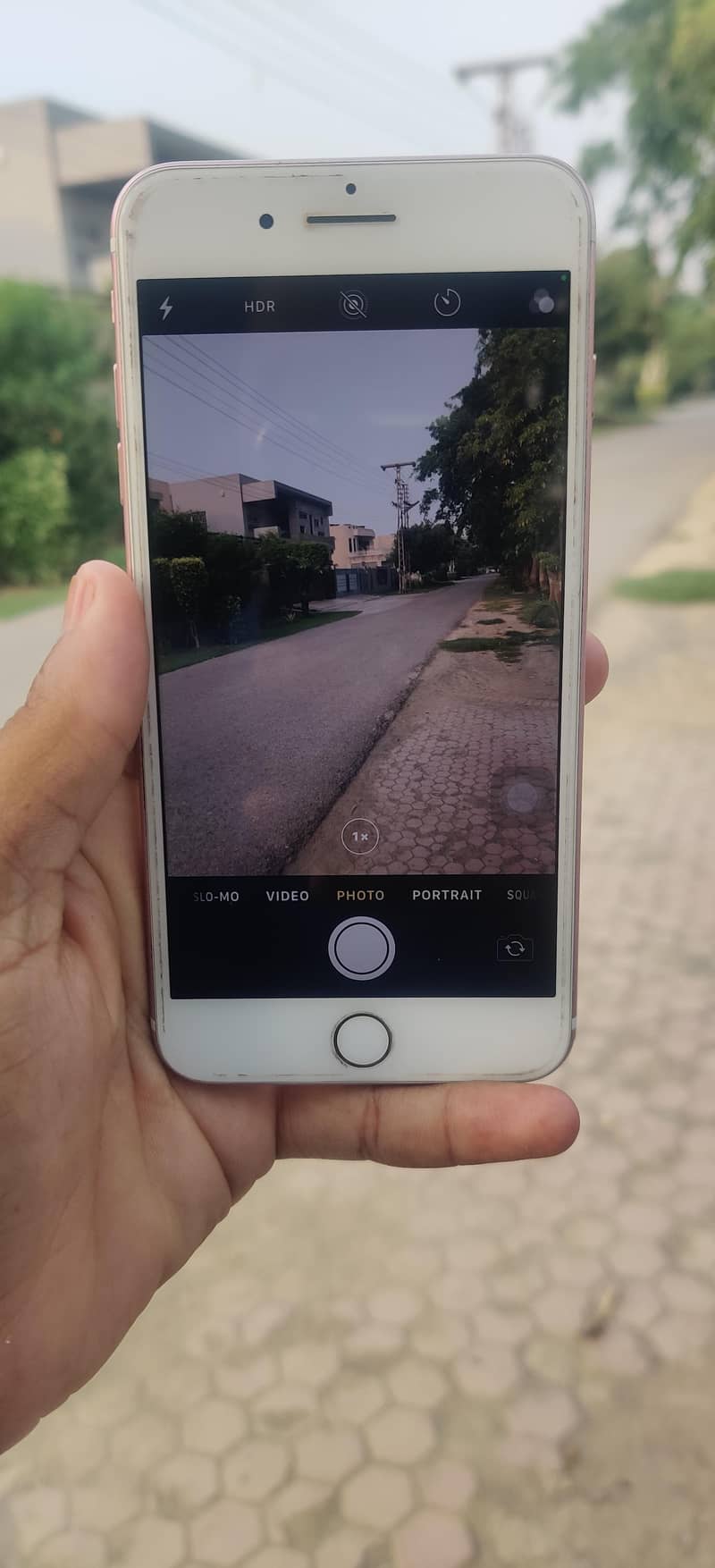 Apple iPhone 7 Plus 6