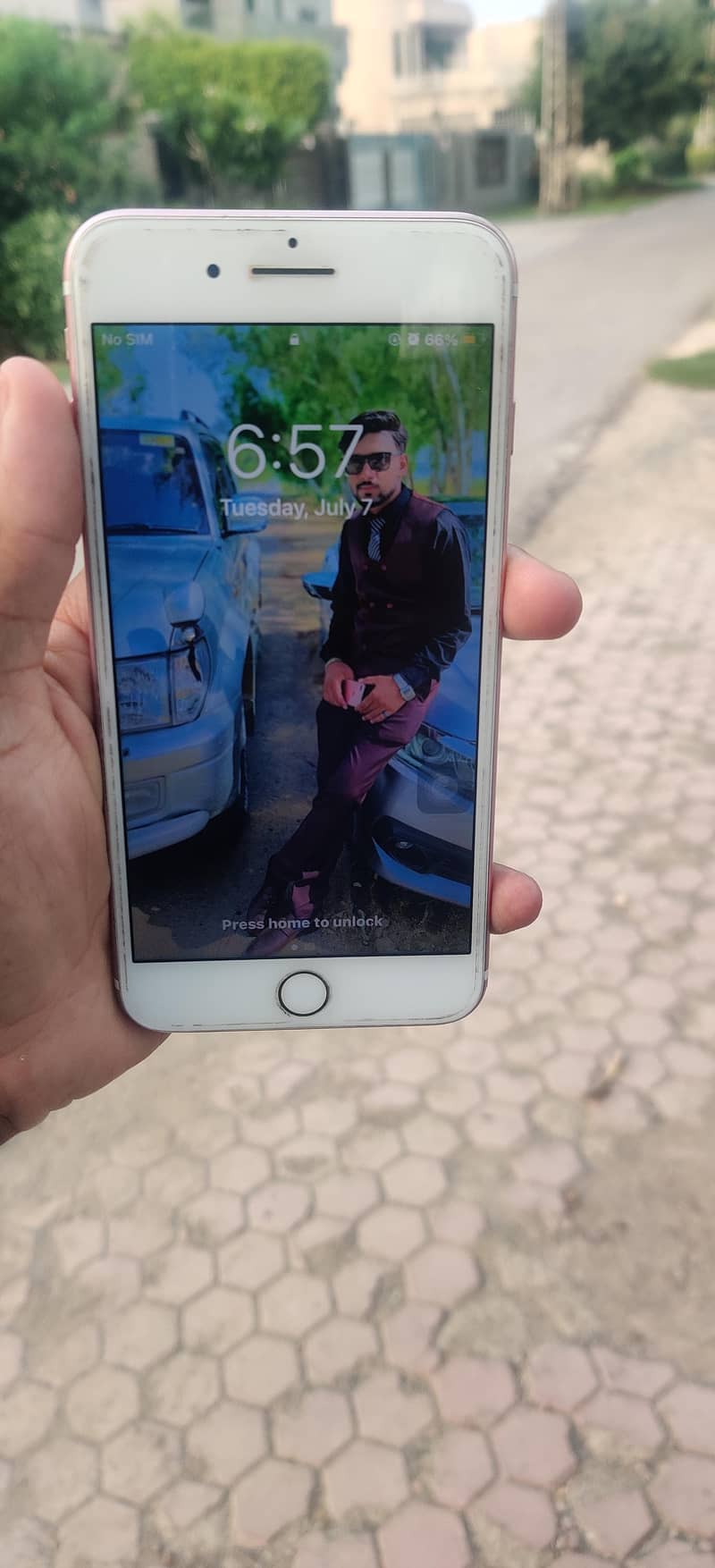 Apple iPhone 7 Plus 7