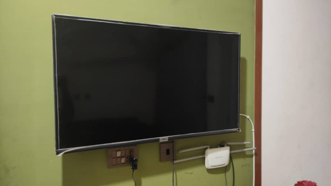 Tcl lcd 0