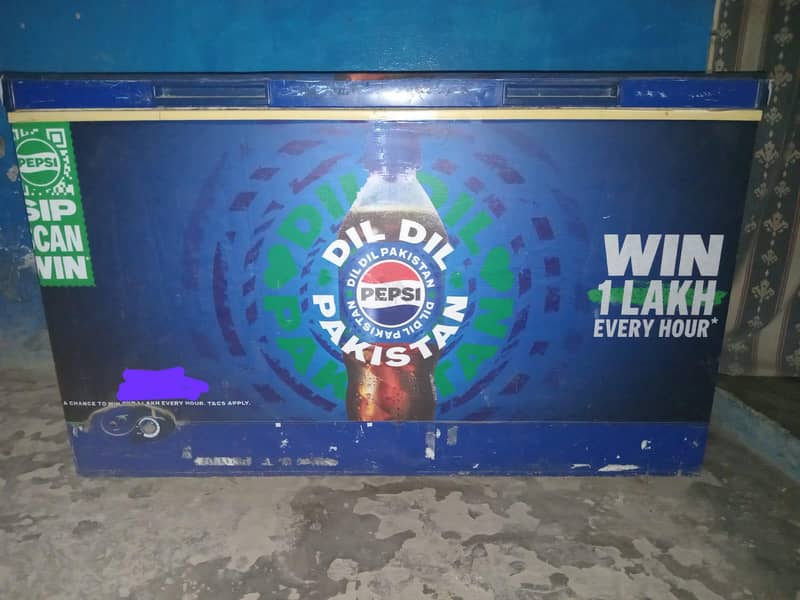 Freezer Waves 15cft / Condition 9/10 2