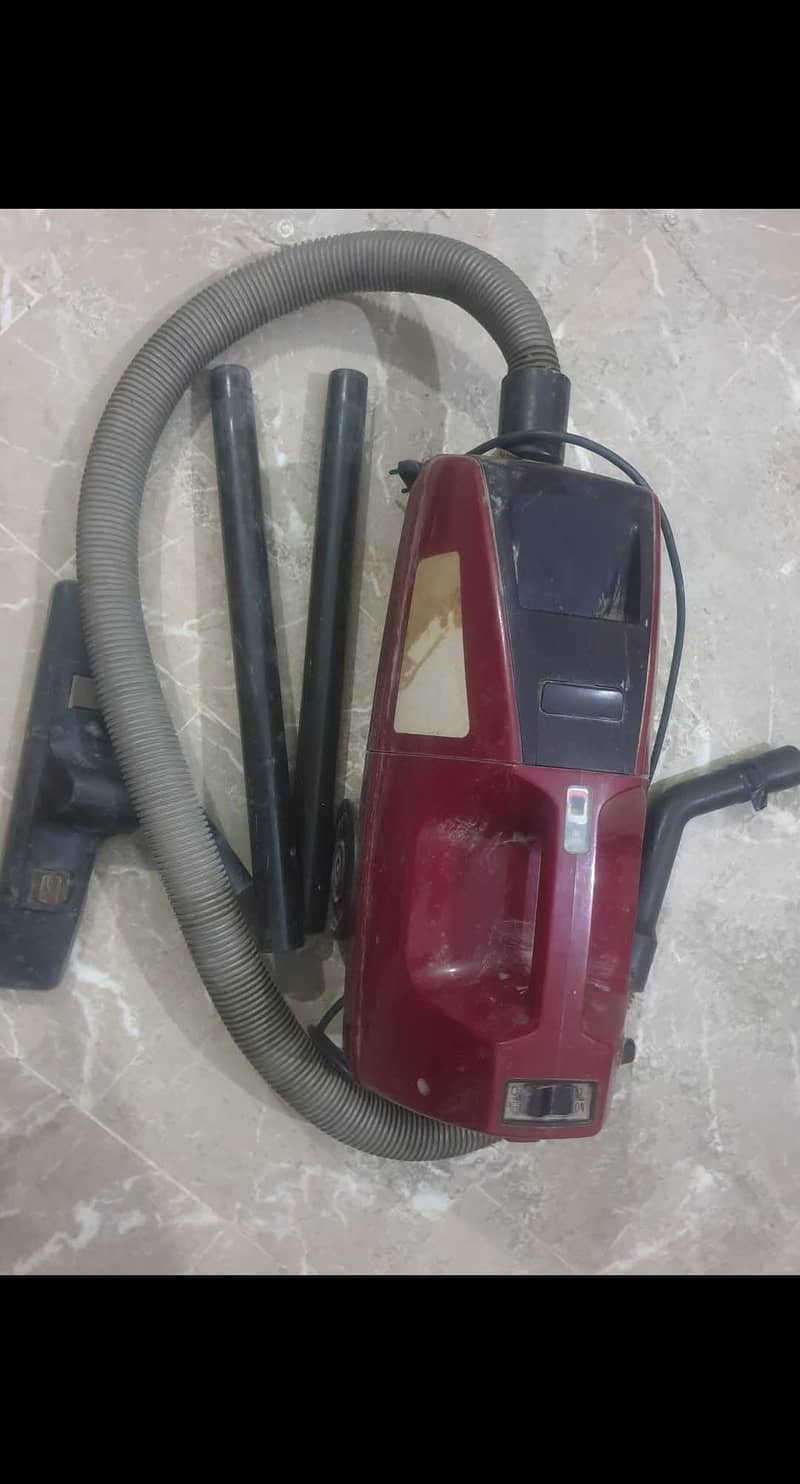 vacuum cleaner 1