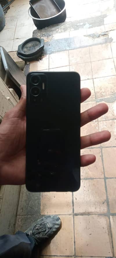 Infinix Hot 12