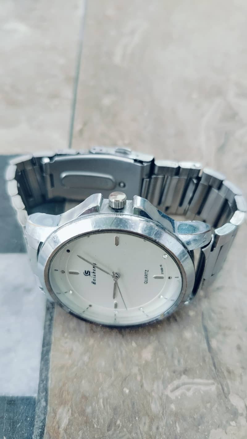 Watch 1