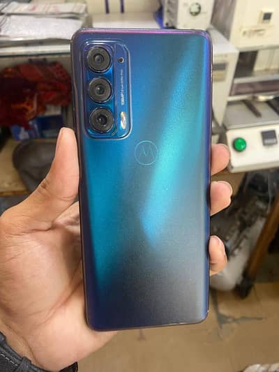 Motorola Edge 2021