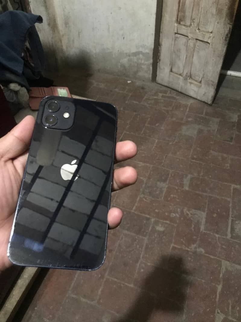Apple iPhone 12 5