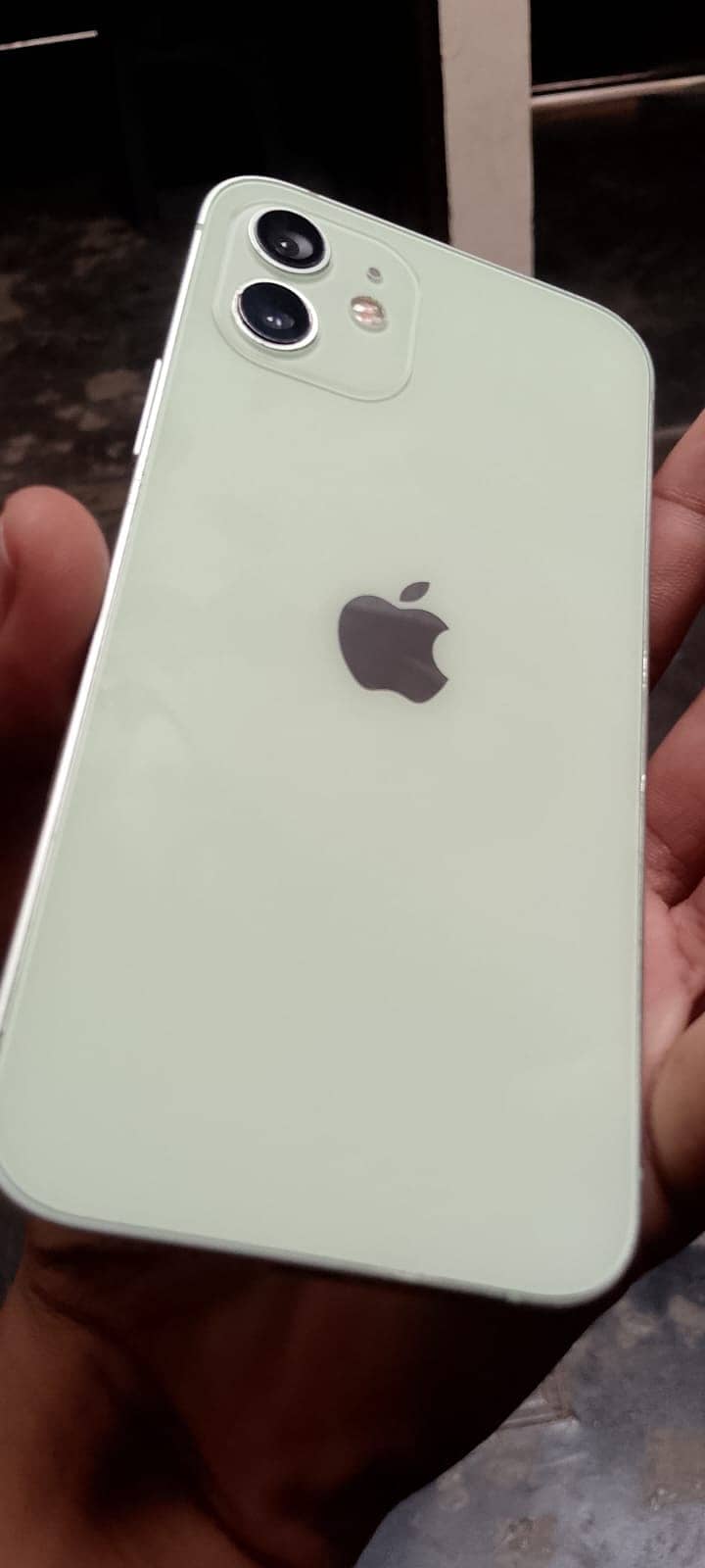 Apple iPhone 12 0