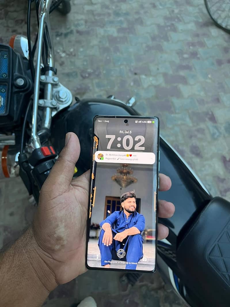 Tecno CAMON 40 Pro 6
