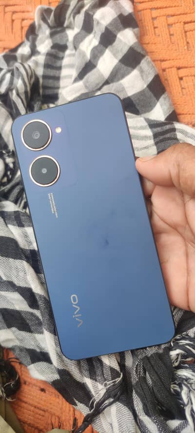 Vivo Y03 original set hai  kit nahi hai