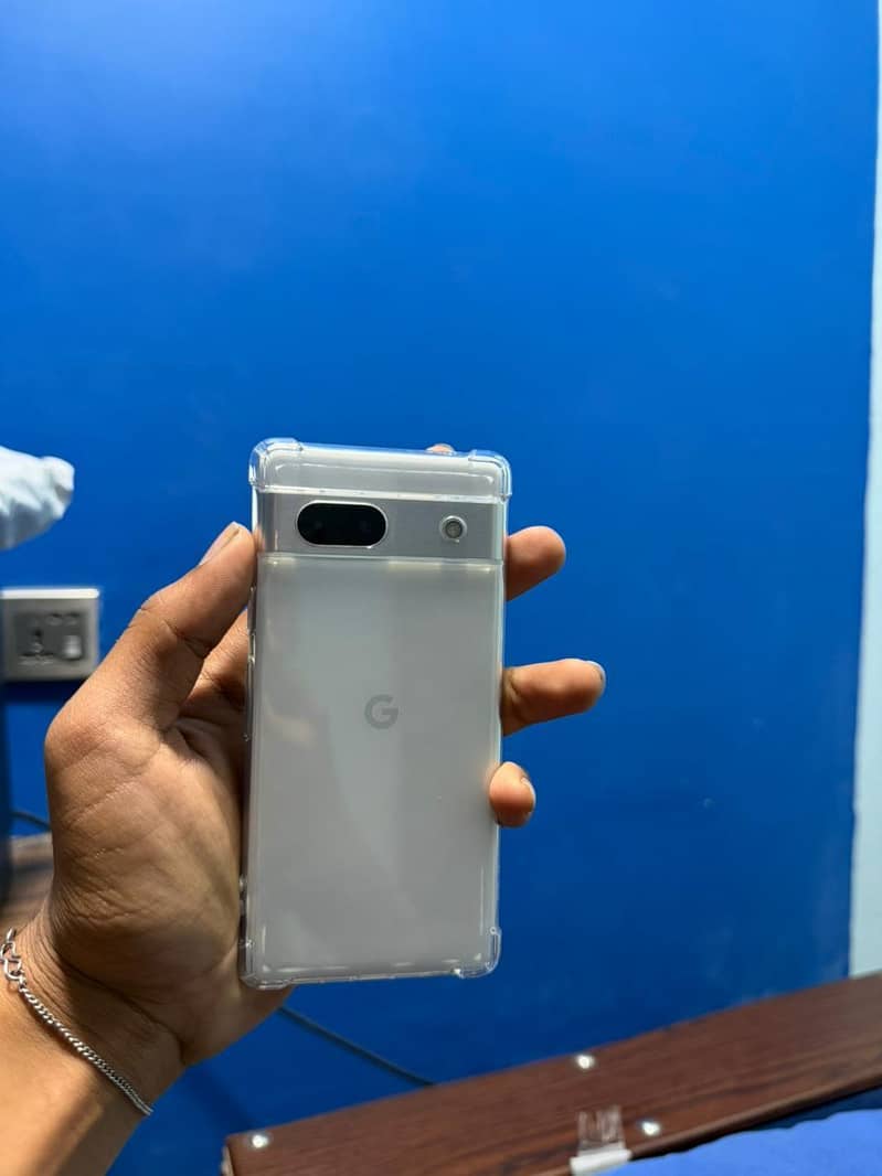 Google Pixel 7a 3
