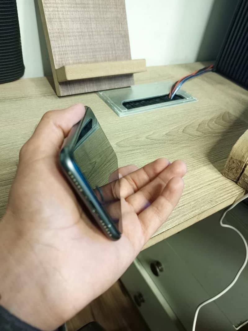 Apple iPhone 8 2