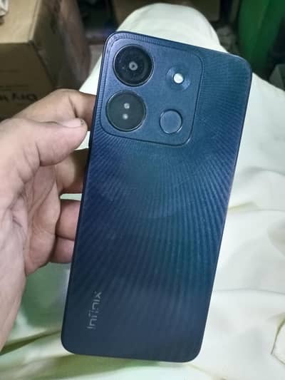 Infinix smart 7 only phone No open no repair 2+2/64