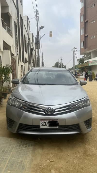 Toyota Corolla Altis 1.6 2015