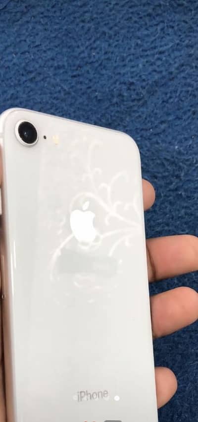 Apple iPhone 8