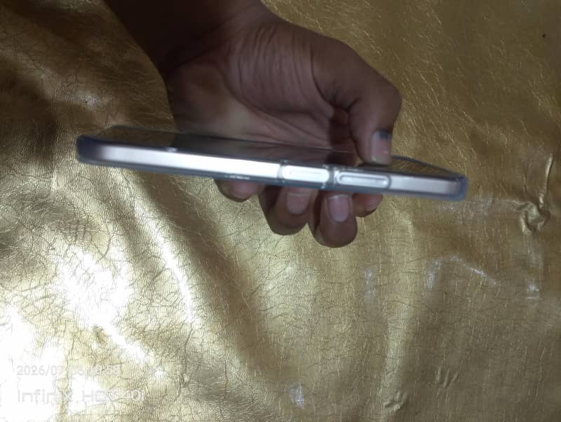 OPPO A6 1