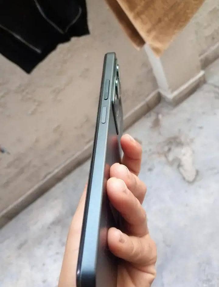 Realme C71 3