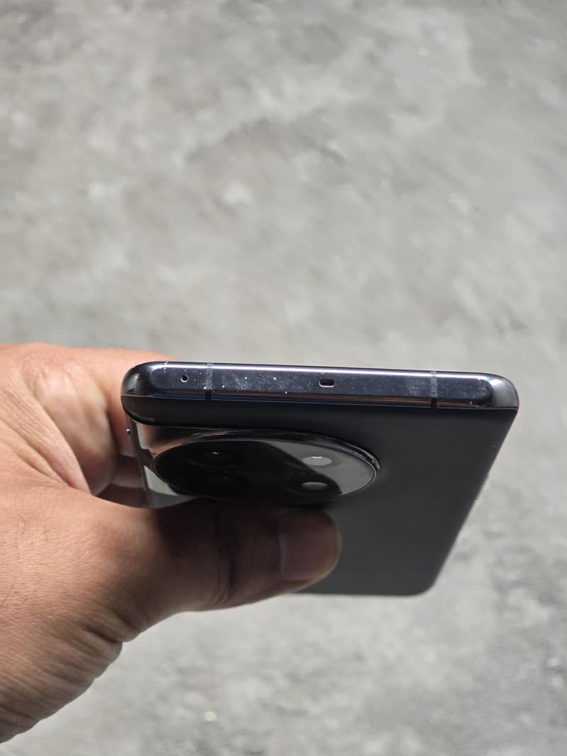 One Plus 11 2