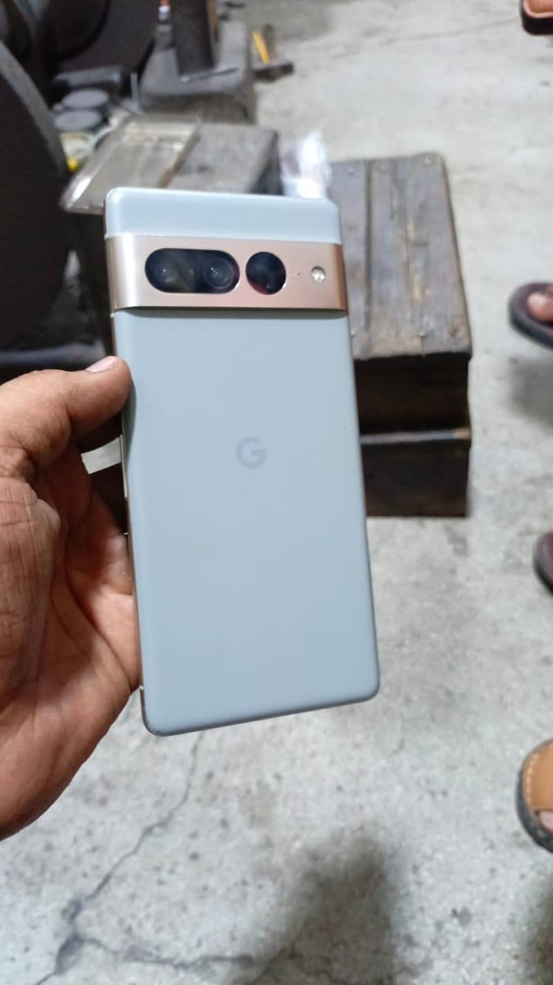 Google Pixel 7 Pro 0