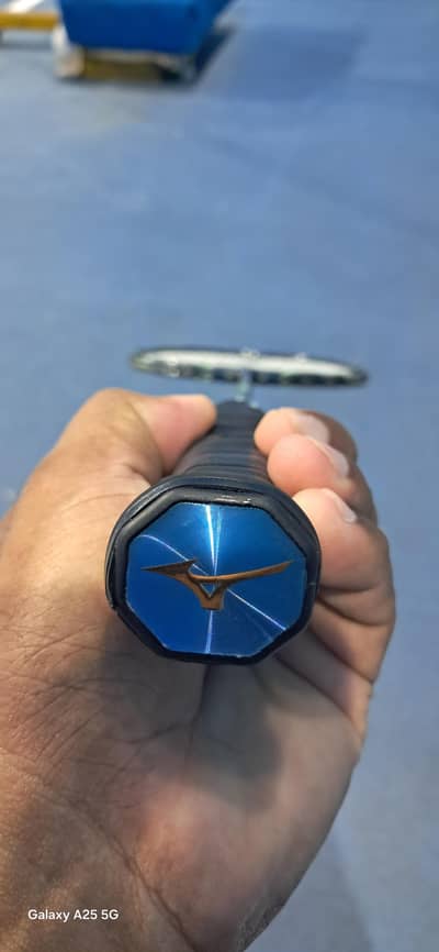 KUMPOO KEVLARONEX / MIZUNO RAZORBLADE MAX